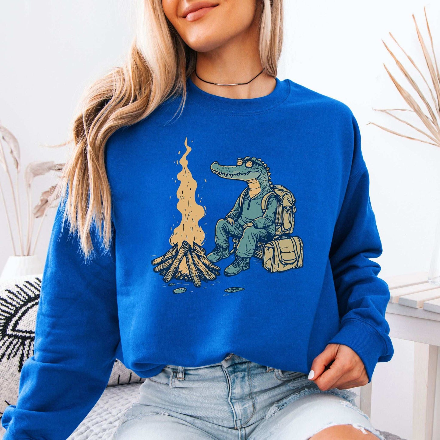 Campfire Crocodile Sweatshirt – Chill Vibes by the Fire for Wild-Hearted Campers